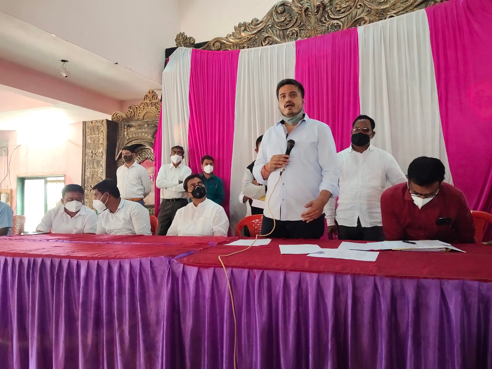 घरकुलांसाठी नीधी कमी पडु देणार नाही-आ. रोहित पवार