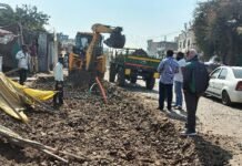 खर्डा चौकातील अतिक्रमणे हटवली