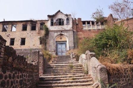 nimbalkar-gadhi-kharda