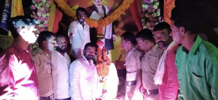 Picsart_22-04-13_12-43-15-432