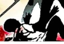 नान्नज येथे तलवारीने मारण्याचा प्रयत्न, तीघांवर आर्म अॅक्ट नुकसार गुन्हा