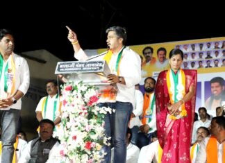 जामखेड शहर विकसित व सुरक्षित ठेवायचे आहे, राष्ट्रवादीच्या सर्व उमेदवारांना निवडून द्या – आ. रोहित पवार