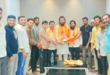 वसीम बिल्डर मित्र मंडळ व मोगलपुरा यंग ग्रुपच्या वतीने नगरसेवकांचा सन्मान