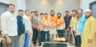 वसीम बिल्डर मित्र मंडळ व मोगलपुरा यंग ग्रुपच्या वतीने नगरसेवकांचा सन्मान