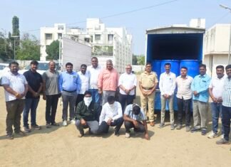 फक्राबाद येथे केमिकलद्वारे दुध भेसळ करणार्या अड्यावर छापा, 17 लाखांचा मुद्देमाल जप्त