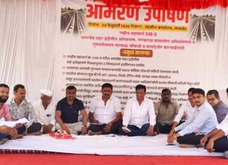 शहरातील राष्ट्रीय महामार्गालगतची अतिक्रमणे काढावीत; अवधूत पवार यांचे आमरण उपोषण सुरू