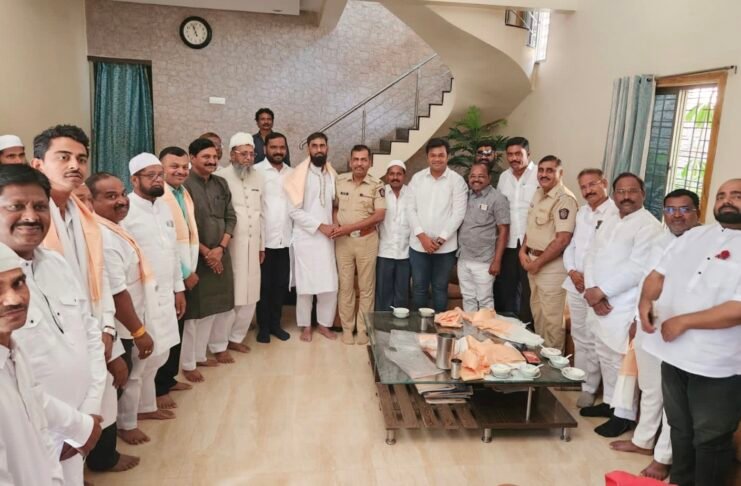 जिल्ह्याने आदर्श घ्यावा असे मझहर काझी यांचे कार्य – प्रविण लोखंडे