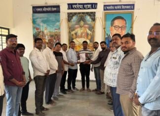 दोषींवर कठोर कारवाईची मागणी; जामखेड सराफ बांधवांचे निवेदन