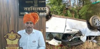 बीडमध्ये भीषण अपघातात तहसीलदाराचा जागीच मृत्यू, प्रशासकीय कर्मचार्यांवर शोककळा