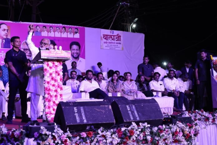 नव्या पिढीने महापुरुषांच्या विचारांचा अभ्यास करून समाज परिवर्तनात सक्रिय सहभाग घ्यावा – सभापती प्रा. राम शिंदे