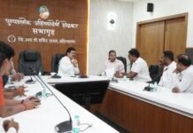 जामखेड शहरातील अतिक्रमण व रखडलेल्या राष्ट्रीय महामार्गाबाबत अहिल्यानगर येथे महत्त्वपूर्ण बैठक संपन्न .
